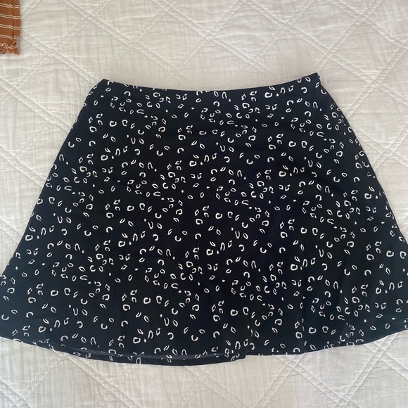 Black Mini Skirt - Picture 2 of 3